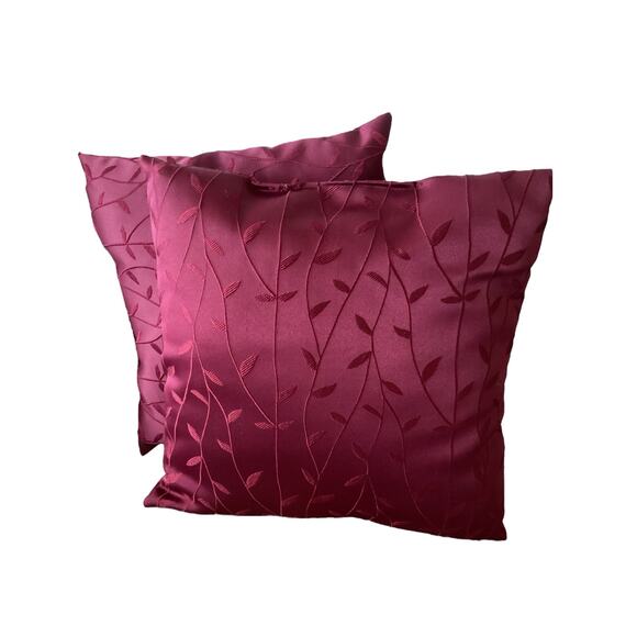 Throw Pillows Set of 2 16-17" Burgundy Raised Leaf Design - Picture 2 of 5